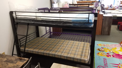 Shopping Mall «Parklane Shopping Center», reviews and photos, 1081 S Glendale, Wichita, KS 67208, USA