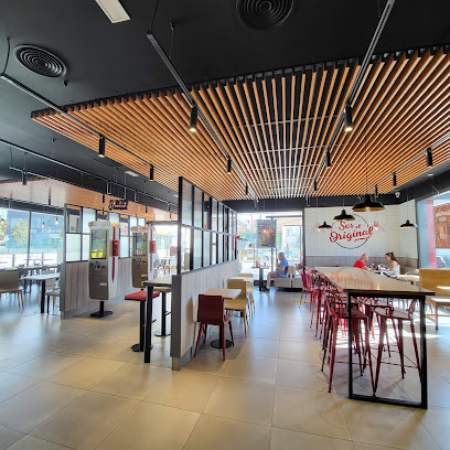 Restaurante KFC - Av. del Mueble, 1A, 11130 Chiclana de la Frontera, Cádiz, Spain