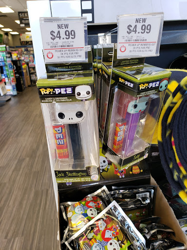 Used Book Store «2nd & Charles», reviews and photos, 17636 Garland Groh Blvd, Hagerstown, MD 21740, USA