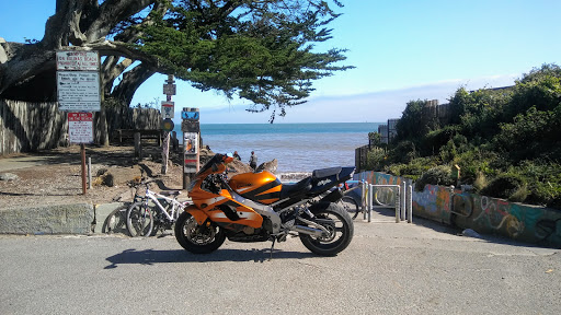 Surf Shop «2 Mile Surf Shop», reviews and photos, 22 Brighton Ave, Bolinas, CA 94924, USA