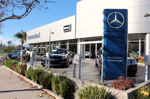 Mercedes Benz Dealer «Mercedes-Benz of Arcadia», reviews and photos, 101 N Santa Anita Ave, Arcadia, CA 91006, USA