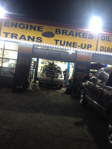 Auto Repair Shop «Dix Auto Clinic», reviews and photos, 18809 Dix Rd, Melvindale, MI 48122, USA
