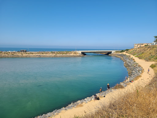 Agua Hedionda Lagoon Garfield Street Trailhead