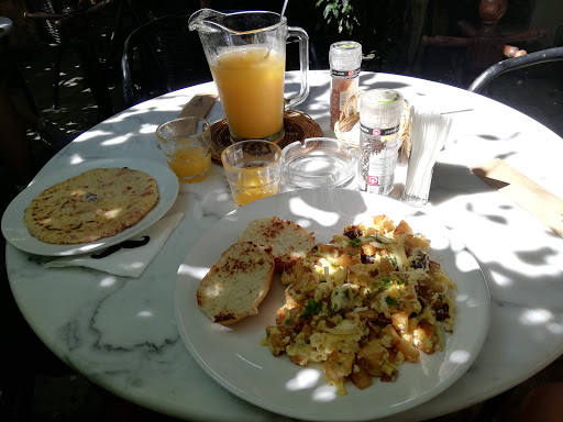 Hotels with brunch in Asuncion