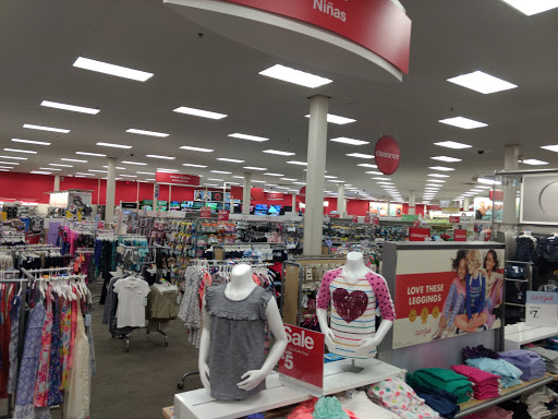 Department Store «Target», reviews and photos, 200 W Orangethorpe Ave, Fullerton, CA 92832, USA