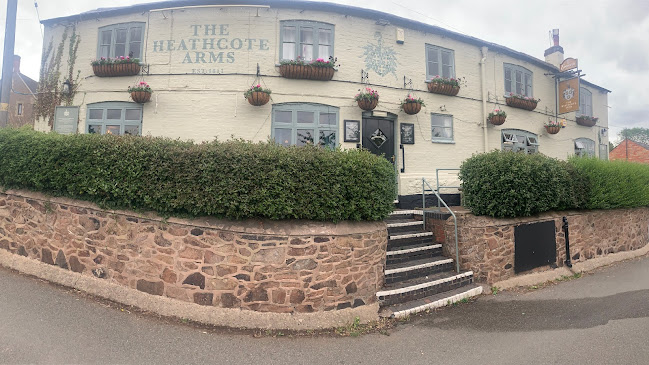 The Heathcote Arms - Pub