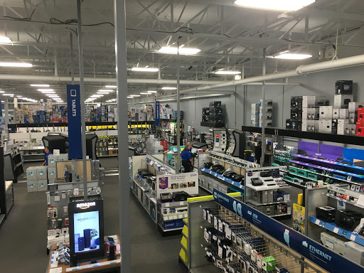 Electronics Store «Best Buy», reviews and photos, 2833 W Ridge Rd, Rochester, NY 14626, USA