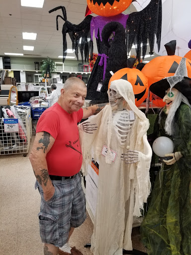 Home Goods Store «Christmas Tree Shops», reviews and photos, 295 Old Oak St #5, Pembroke, MA 02359, USA