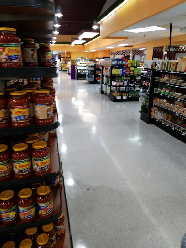 Supermarket «Superfood Marketplace - Allentown, PA», reviews and photos, 704 W Emmaus Ave, Allentown, PA 18103, USA