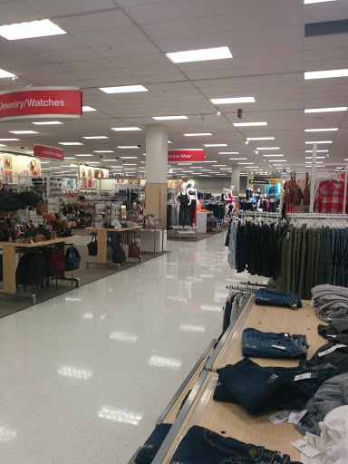 Department Store «Target», reviews and photos, 900 Metropolitan Ave #2, Charlotte, NC 28204, USA