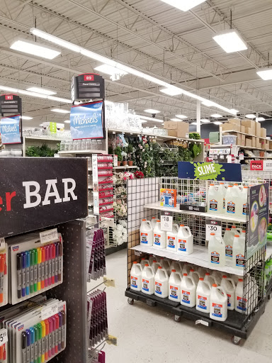 Craft Store «Michaels», reviews and photos, 2231 Willow Rd, Glenview, IL 60025, USA