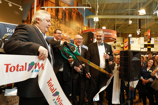 Wine Store «Total Wine & More», reviews and photos, 1010 N Rengstorff Ave, Mountain View, CA 94043, USA