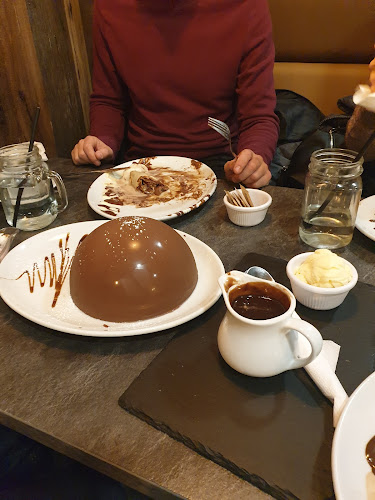 Comments and reviews of Delightful Desserts (Worcester)