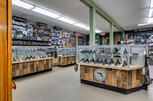 Pawn Shop «Bullseye Gun, Gear & Pawn, LLC», reviews and photos, 130 Shelby St, Murfreesboro, TN 37127, USA