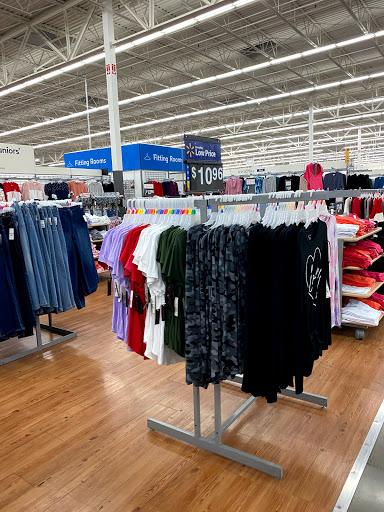 Department Store «Walmart Supercenter», reviews and photos, 3458 Dickerson Pike, Nashville, TN 37207, USA