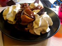 Profiterole du Restaurant français La Télécabine à Chamonix-Mont-Blanc - n°4