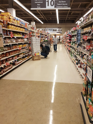 Grocery Store «Giant Food Stores», reviews and photos, 50 Wynnewood Rd, Wynnewood, PA 19096, USA