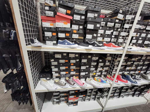 Shoe Store «MetroShoe Warehouse», reviews and photos, 2308 24th Ave NW, Norman, OK 73069, USA