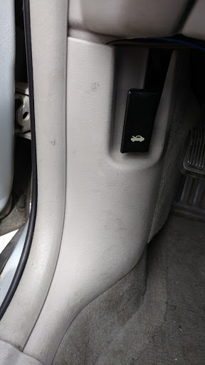 Car Alarm Supplier «Electronics 2000», reviews and photos, 6732 San Pedro Ave, San Antonio, TX 78216, USA