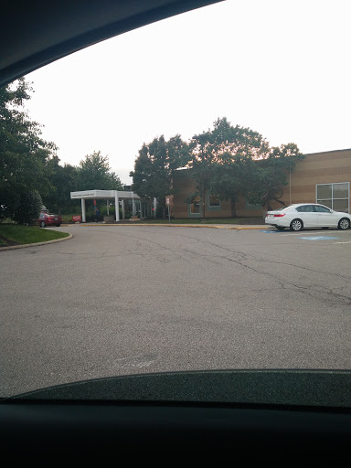 Community Center «Mandel Jewish Community Center», reviews and photos, 26001 S Woodland Rd, Beachwood, OH 44122, USA