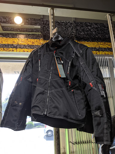 Motorcycle Parts Store «Cycle Gear», reviews and photos, 5749 Pacheco Blvd, Pacheco, CA 94553, USA