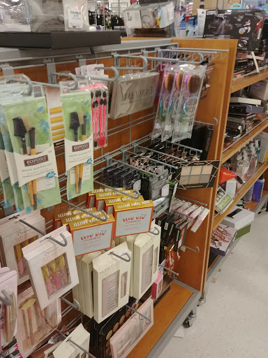 Department Store «T.J. Maxx», reviews and photos, 34 E Ridgewood Ave, Paramus, NJ 07652, USA