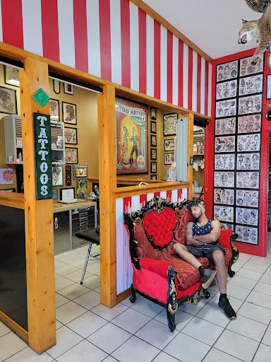 Carnivale Tattoo, 1888 Beach Blvd, Biloxi, MS 39531, USA, 