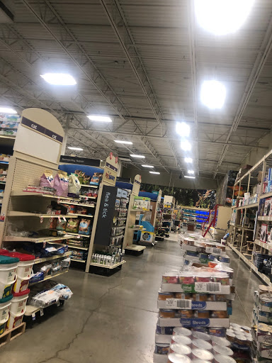 Pet Supply Store «PetSmart», reviews and photos, 934 W Street Rd, Warminster, PA 18974, USA