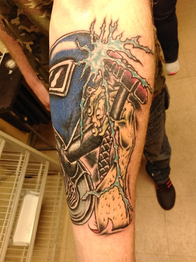 Explore witches knot tattoo ideas, creative tattoo ideas in Salem, available at Righteous Works Tattoos & Piercings