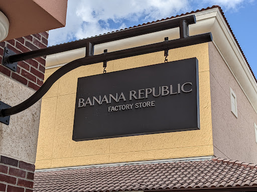 Clothing Store «Banana Republic», reviews and photos, 8200 Vineland Ave, Orlando, FL 32821, USA