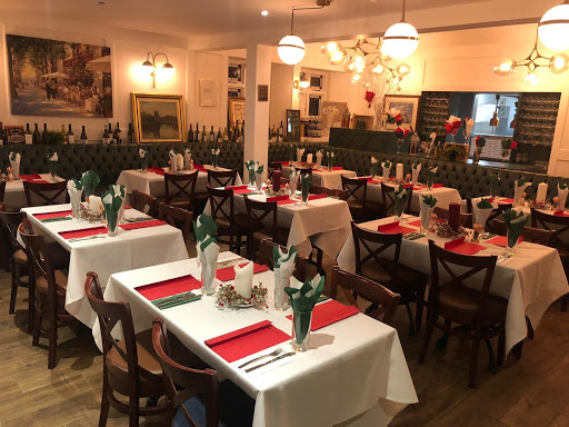 Wilde's Bar & Restaurant