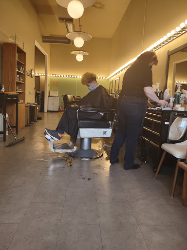 Barber Shop «Refuge Barbershop», reviews and photos, 4057 NE Sandy Blvd, Portland, OR 97212, USA