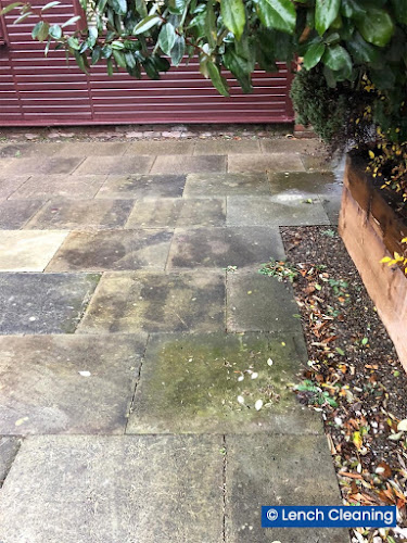 Reviews of Lench High Pressure Cleaning in Stoke-on-Trent - Laundry service