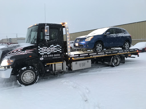 Towing Service «B & B Auto Center», reviews and photos, 2309 N Ringwood Rd, McHenry, IL 60050, USA