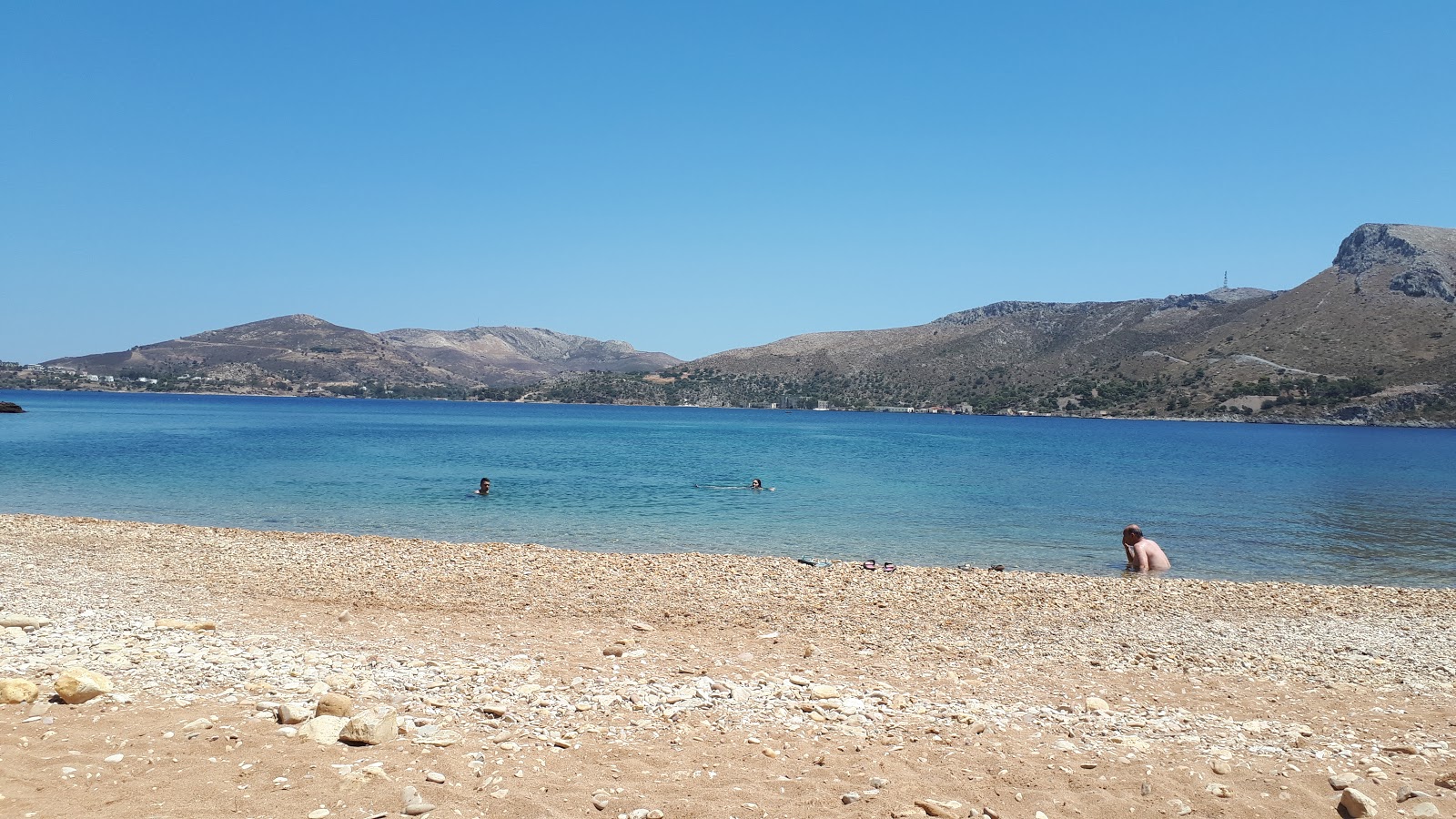 Paralia Kokkina'in fotoğrafı geniş ile birlikte