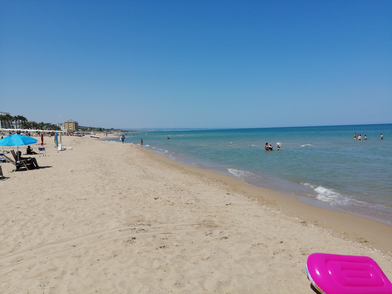 Foto di Spiaggia di Campomarino con molto pulita livello di pulizia