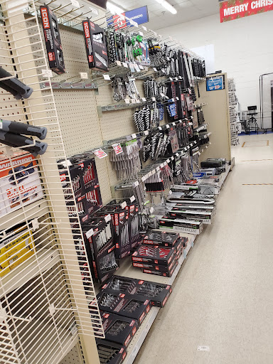 Hardware Store «Harbor Freight Tools», reviews and photos, 290 Eisenhower Dr, Biloxi, MS 39531, USA