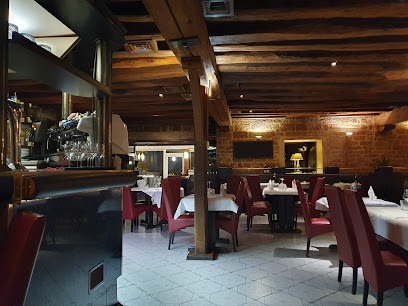 Restaurant Gril,Laure - 8 Pl. Saint Bénigne, 21000 Dijon, France
