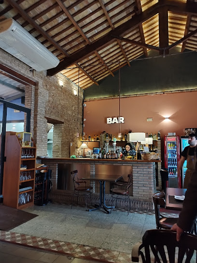 DOTZE Bar - Carrer Abat Guillem d,Agulló, 5, 46930 Quart de Poblet, Valencia, Spain