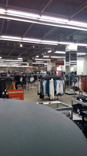 Department Store «Saks OFF 5TH», reviews and photos, 4700 Baldwin Rd, Auburn Hills, MI 48326, USA