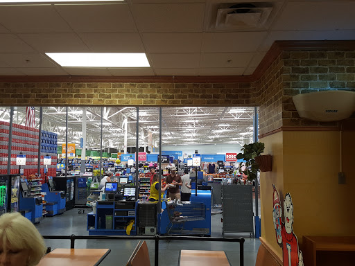 Discount Store «Walmart», reviews and photos, 19191 N Kelsey Street, Monroe, WA 98272, USA