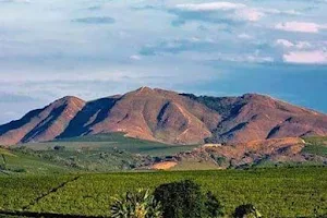 Serra de Três Pontas image