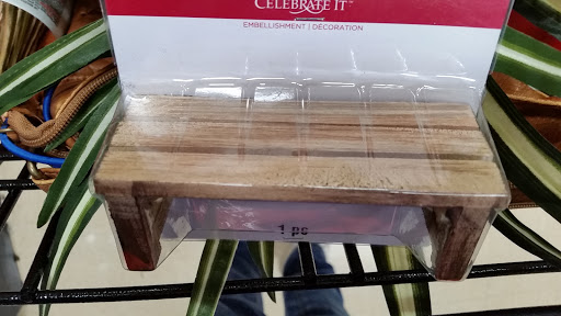 Craft Store «Michaels», reviews and photos, 2041 Dr Martin Luther King Jr Pkwy, Chico, CA 95928, USA