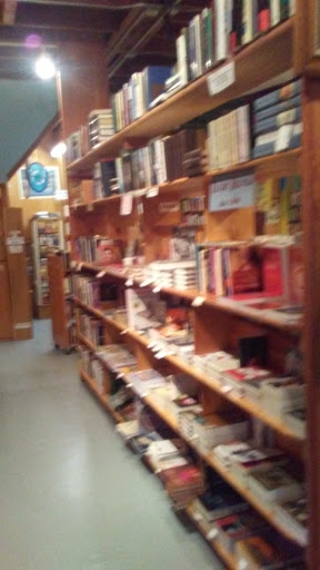 Used Book Store «Tsunami Books», reviews and photos, 2585 Willamette St, Eugene, OR 97405, USA