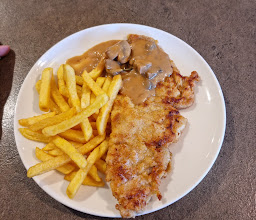 mömax Restaurant Nürnberg (Ingolstädter Straße) photo