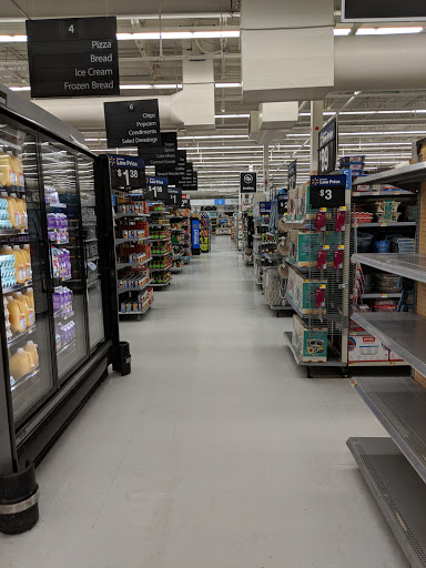 Discount Store «Walmart», reviews and photos, 199 JT Connell Hwy, Newport, RI 02840, USA