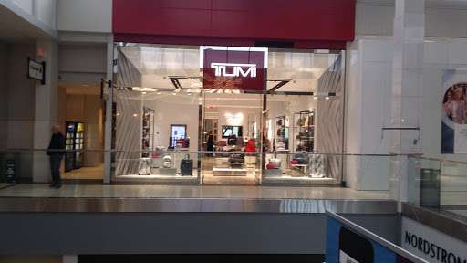 TUMI Store - Perimeter Mall