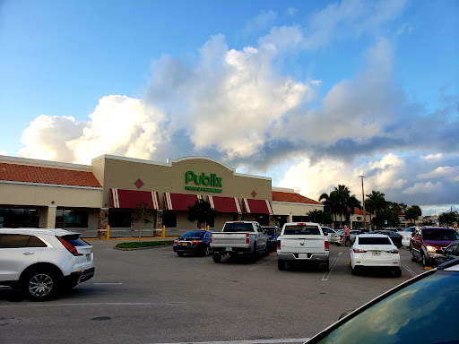 Publix Super Market at Daniels Crossing, 6900 Daniels Pkwy Ste 19, Fort Myers, FL 33912, USA, 