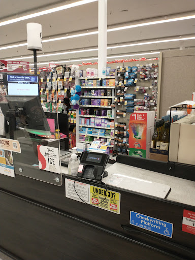 Grocery Store «Safeway», reviews and photos, 2808 Country Club Blvd, Stockton, CA 95204, USA