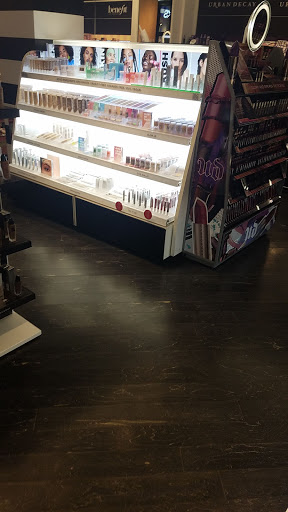 Cosmetics Store «SEPHORA», reviews and photos, 26300 Cedar Rd #1110, Beachwood, OH 44122, USA